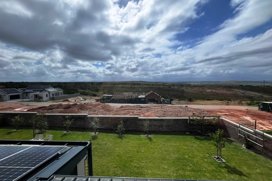 3 Bedroom Property for Sale in Renosterbos Estate Western Cape